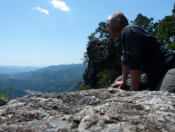 瀬戸岩